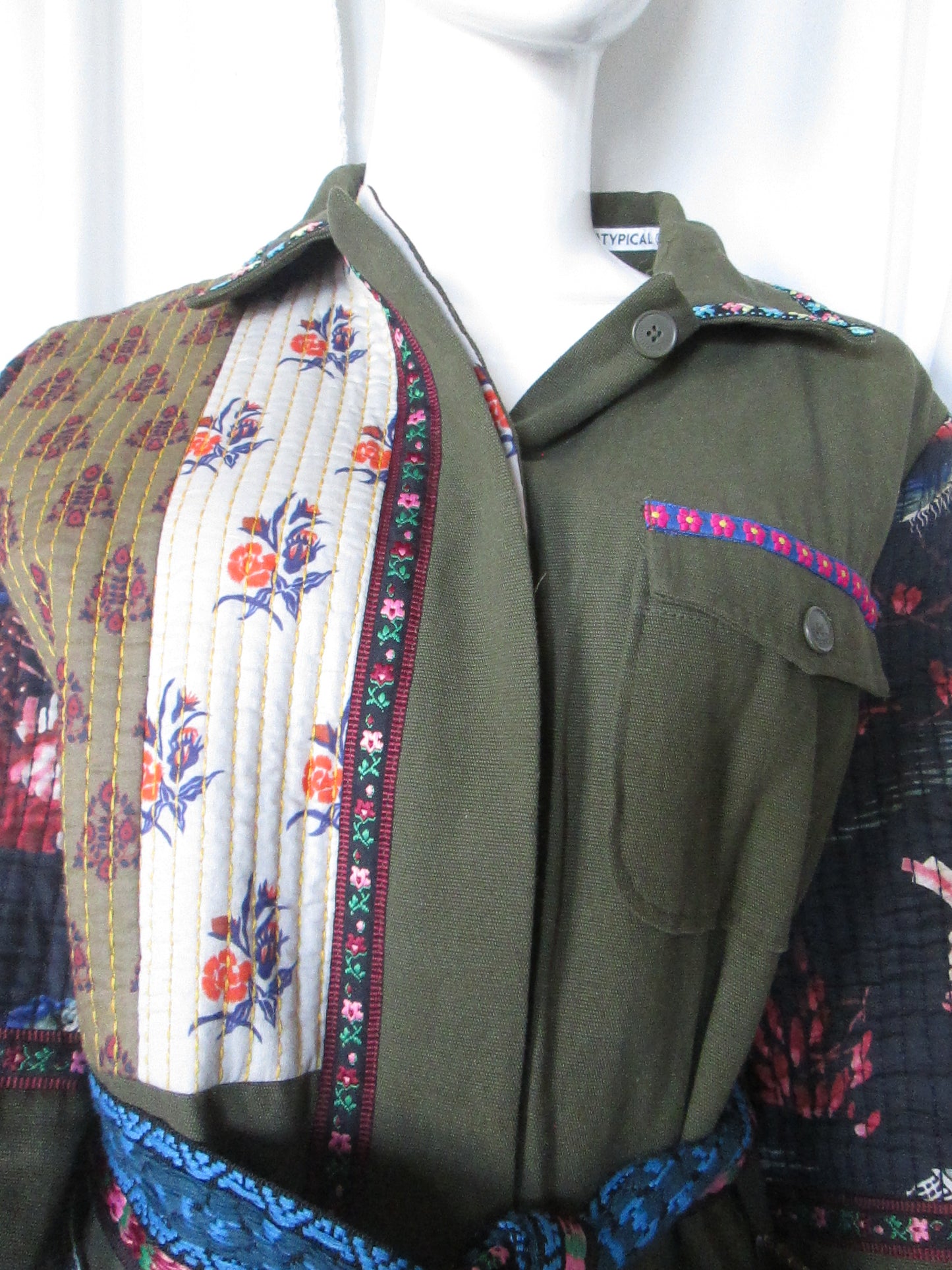 Parka DESIGUAL modèle 64V1723 saharienne patchwork imprimés