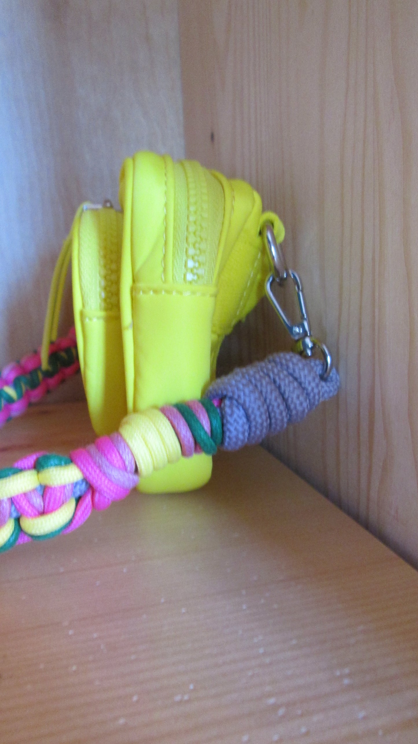 sac banane Desigual modèle 71V5224