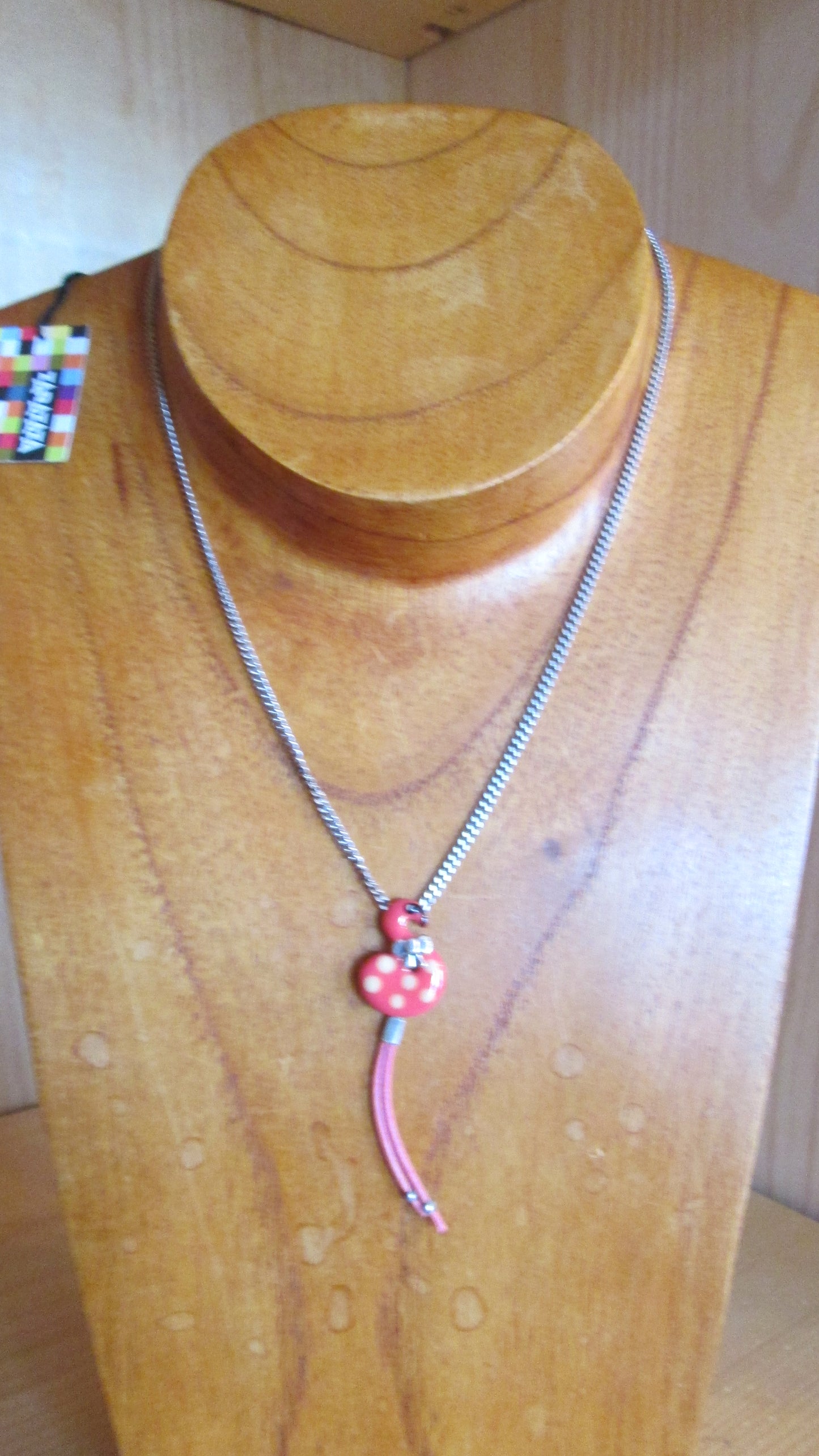 Collier Taratata modèle « flamant rose N° 94 »
