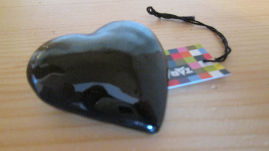 barrette Taratata modèle « cœur noir N° 169 «