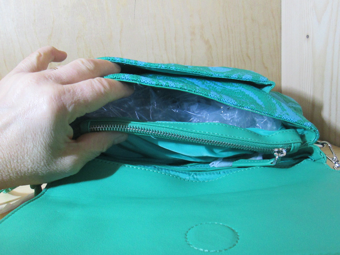 Sac DESIGUAL modèle half logo venecia 13V1125