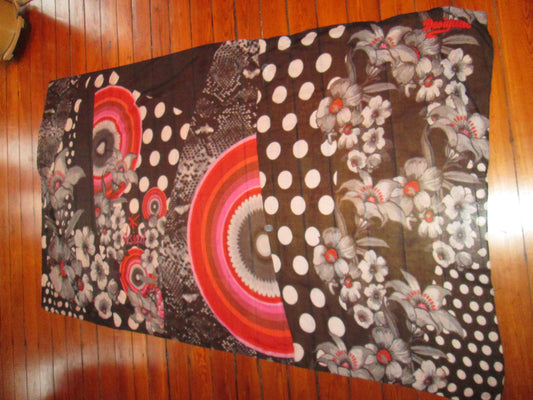 Foulard DESIGUAL modèle 3V1225