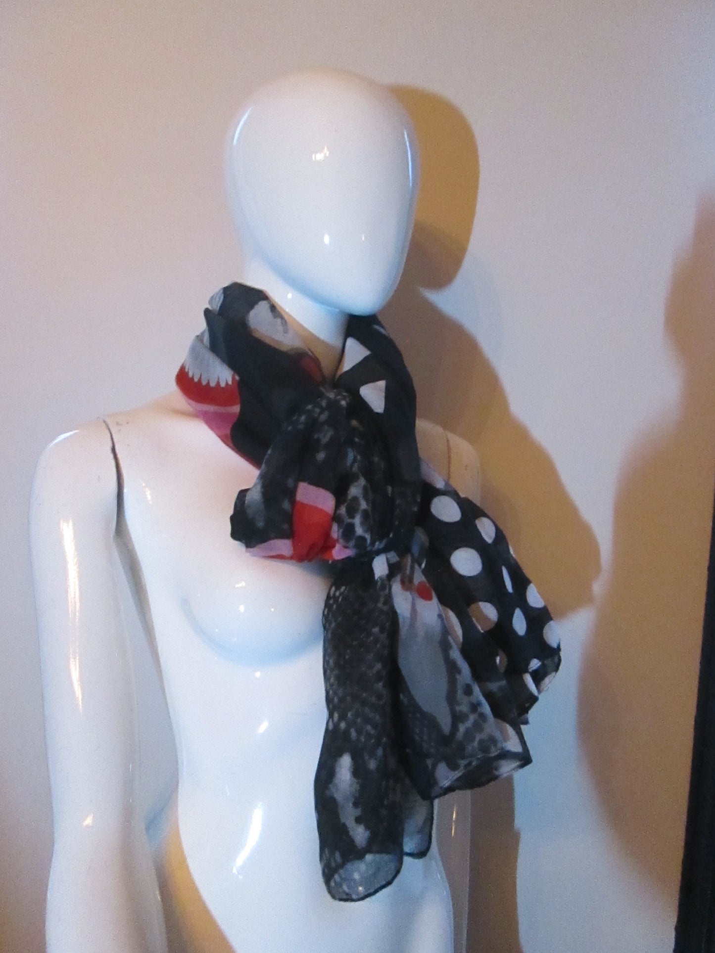 Foulard DESIGUAL modèle 3V1225