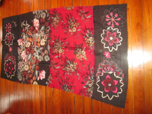 foulard DESIGUAL modèle 4V1225