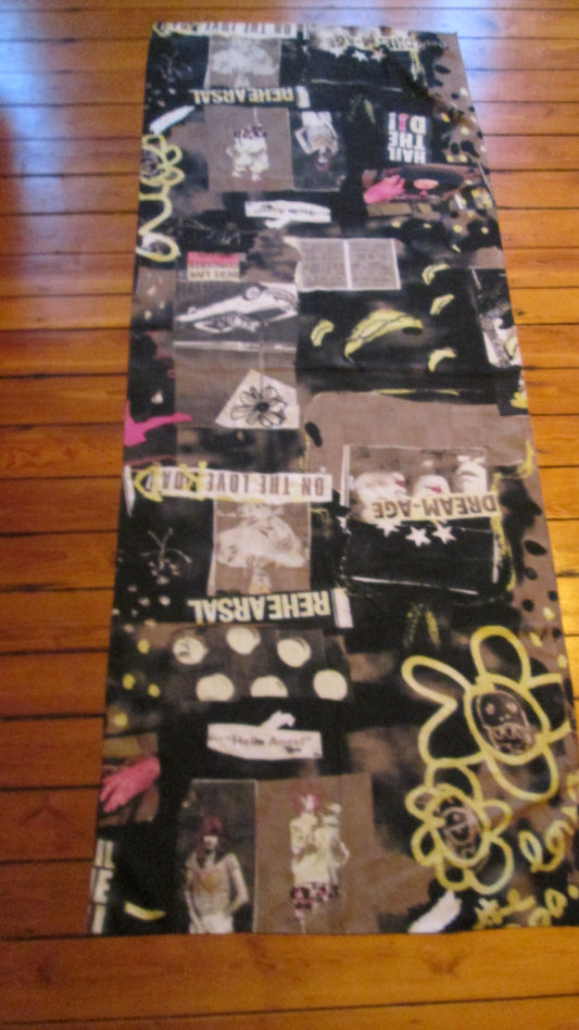 Foulard Desigual modèle 8V1225