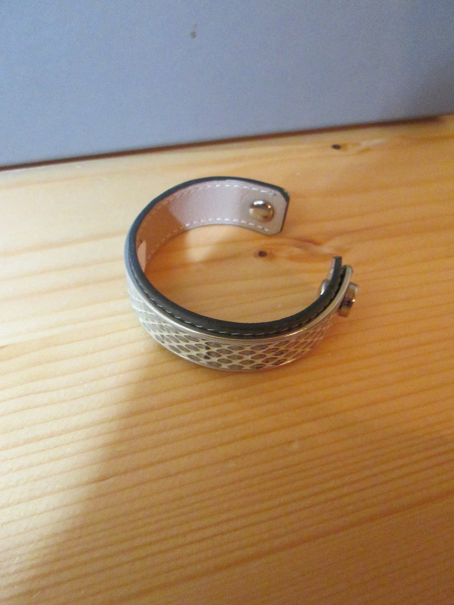 Bracelet des ateliers Clause en cuir de veau taille s