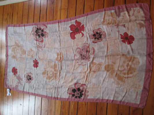 foulard DESIGUAL modèle 34V1325