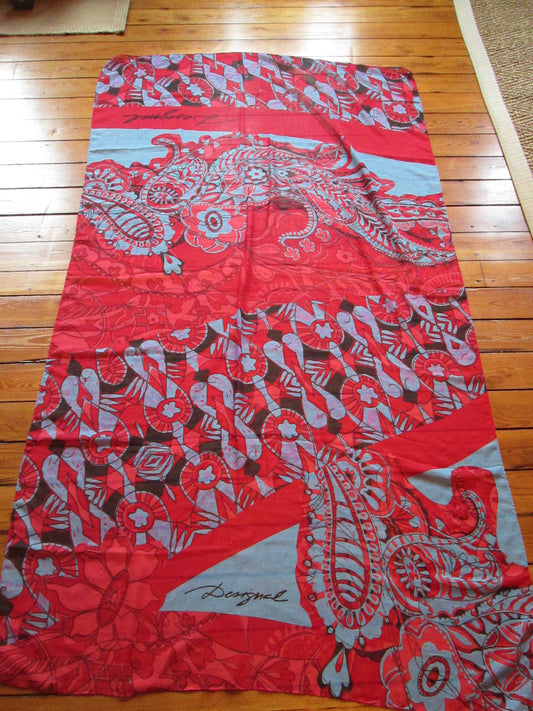 foulard DESIGUAL modèle 37V1325