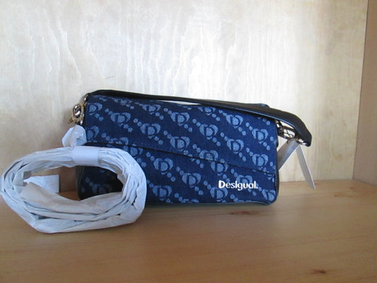 Sac desigual modèle arçon Phuket micro long 63V1325