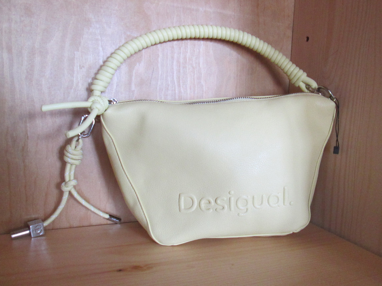 Sac DESIGUAL modèle 22V1625