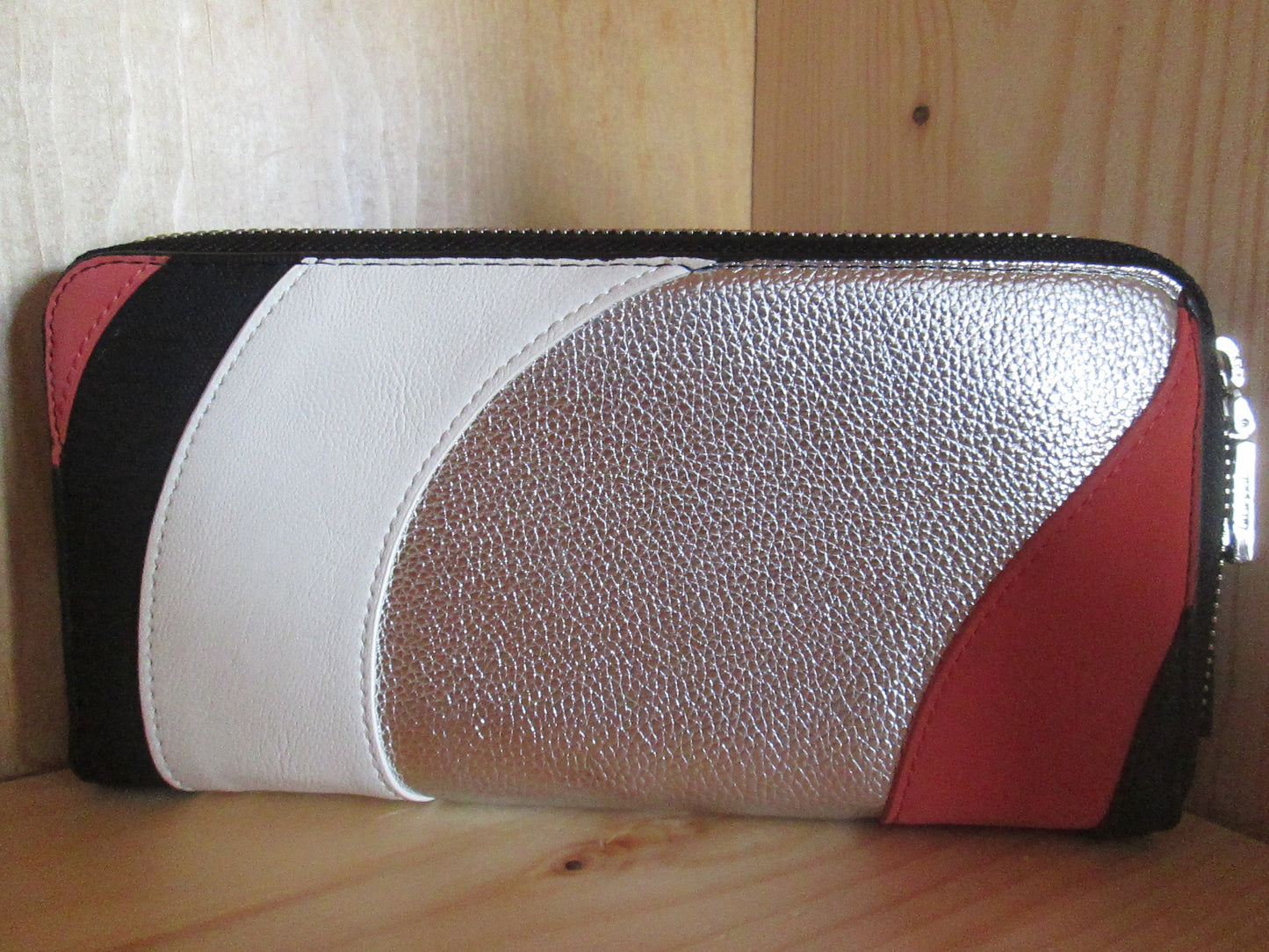 Portefeuille DESIGUAL modèle 48V1625