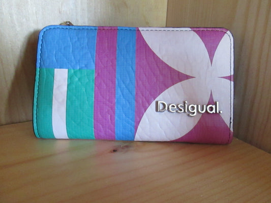 Portefeuille DESIGUAL modèle 59V1625