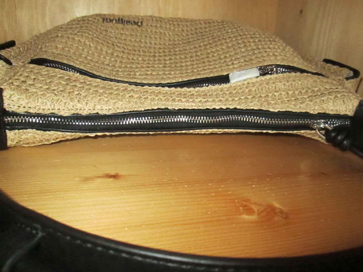 Sac DESIGUAL modèle moyen raphia 26V1625