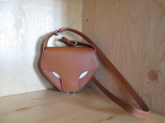 Sac desigual modèle Loup maître pierre 55V1625