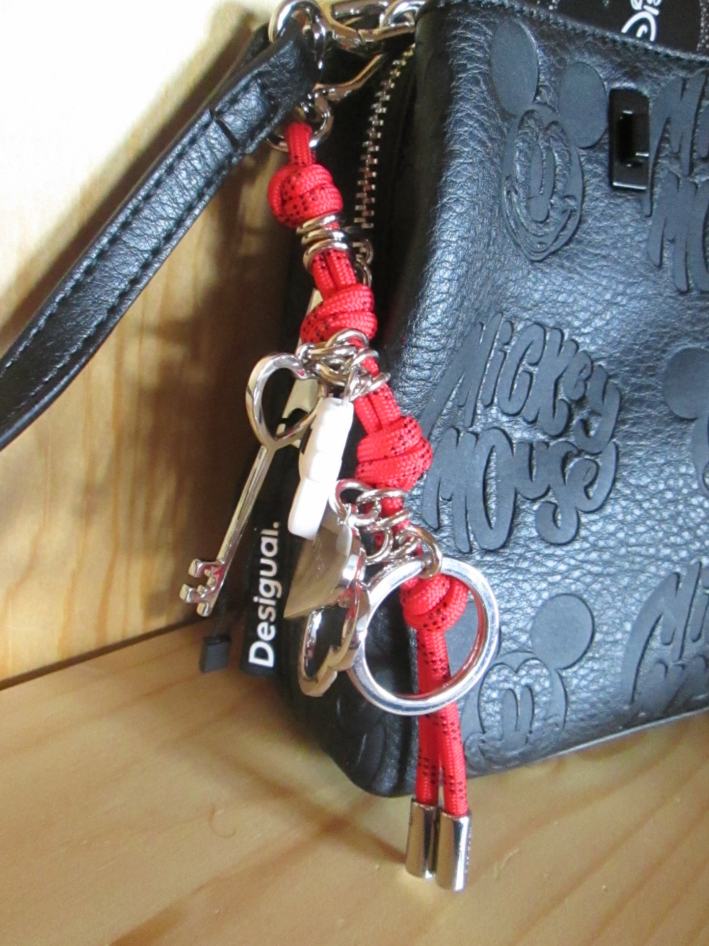 Petit Sac Desigual modèle Mickey 79V1625