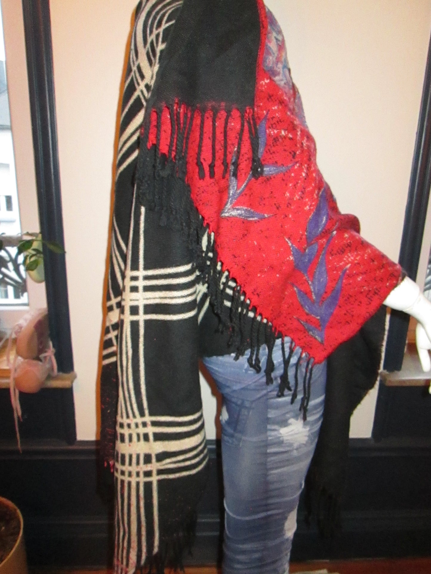 Poncho / Cape DESIGUAL modèle N°2