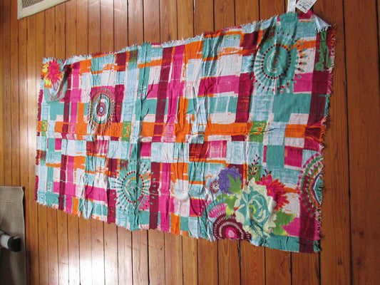 Foulard DESIGUAL modele 79V20523