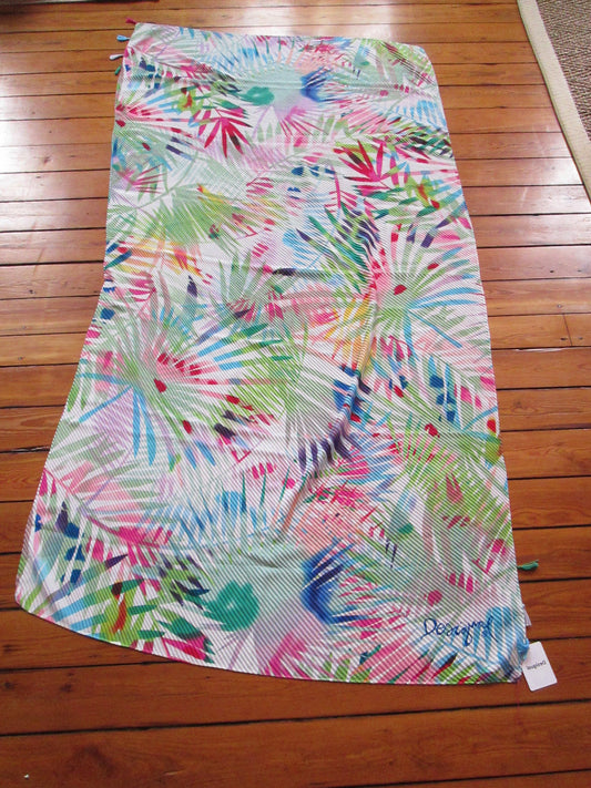 Foulard DESIGUAL modele art picture 63V20523