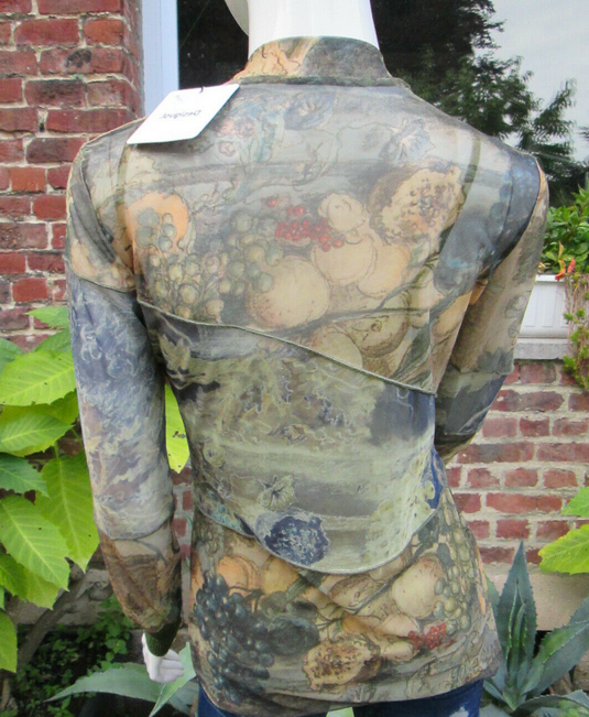 TEE SHIRT modèle CHATTE 2V221220