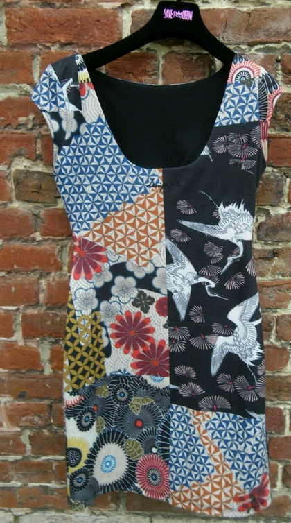 Robe modèle 4R81218