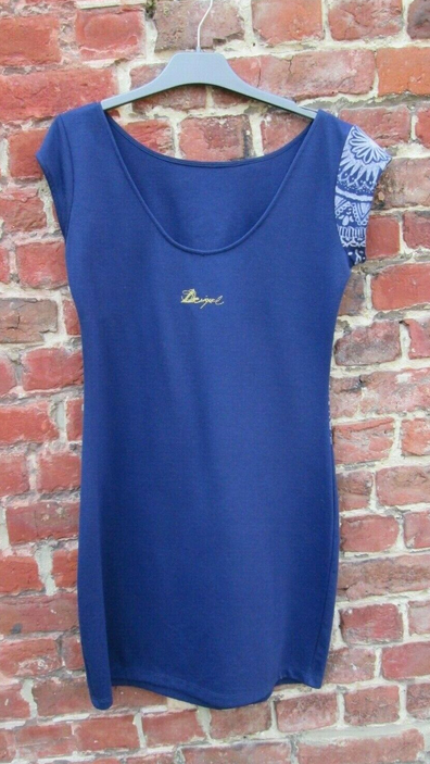 ROBE DESIGUAL modèle 41R7320