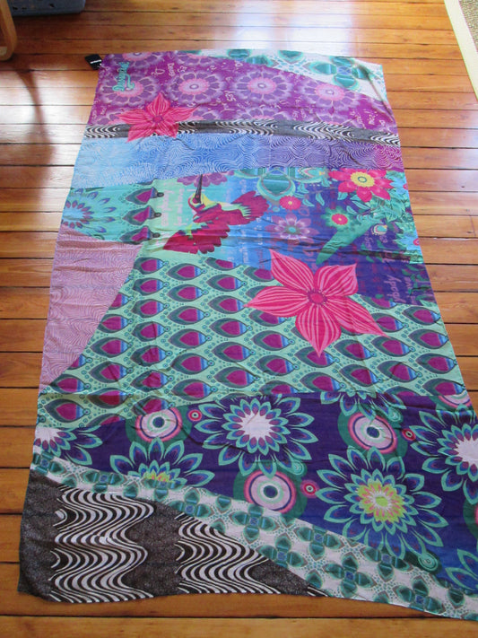 Foulard modèle 60V13422