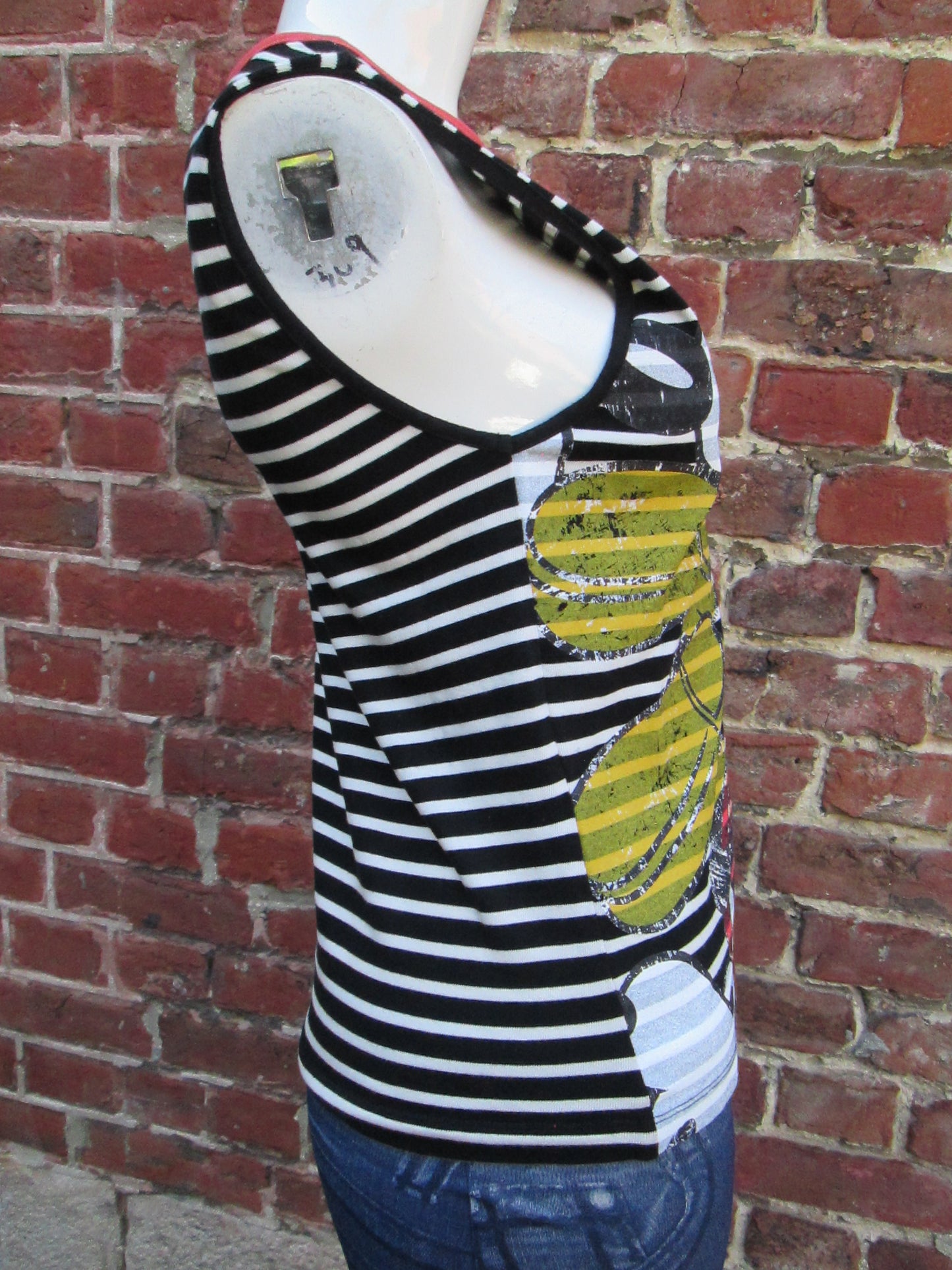 Tee shirt desigual modèle mickey rayas 3V25122