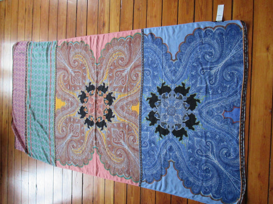 Foulard desigual modèle 17V1323