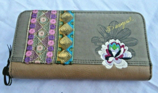 Portefeuille modele zip around military delux 24E231220