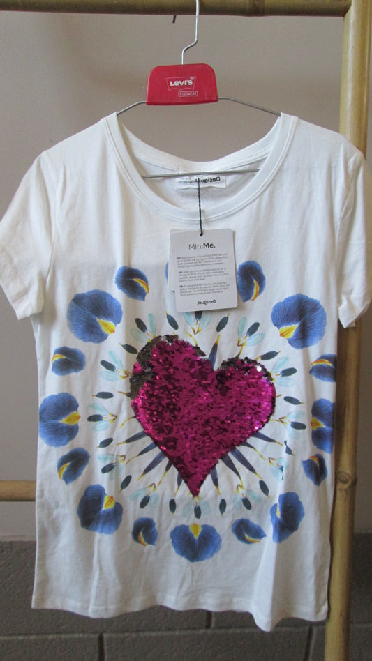Tee shirt desigual modèle greta  taille 9/10 ans