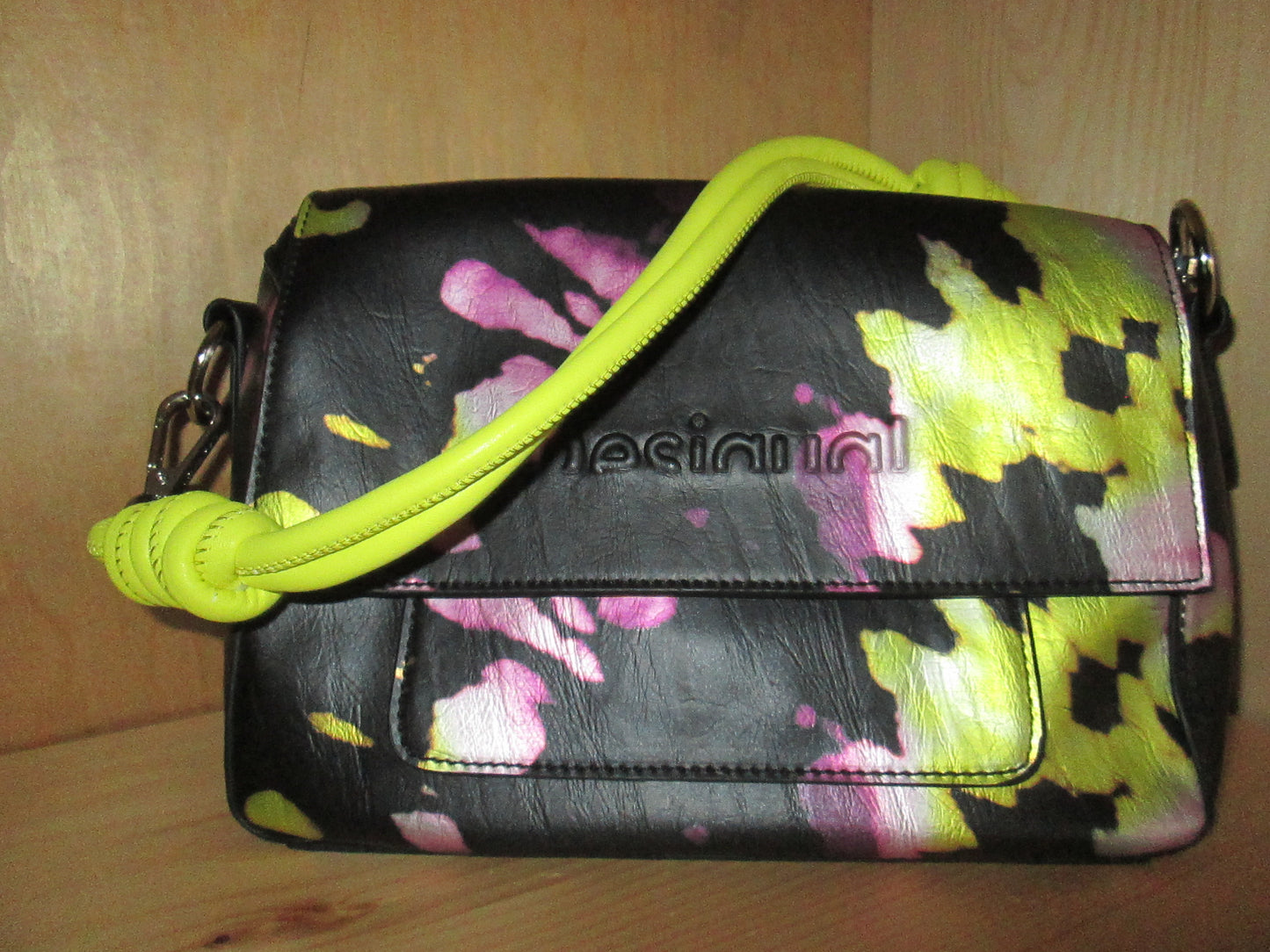 Sac DESIGUAL modèle 95V1923