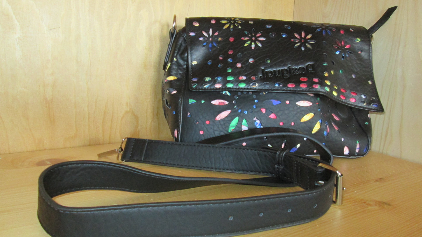 sac Desigual modèle dandelion valdivia 22V24424