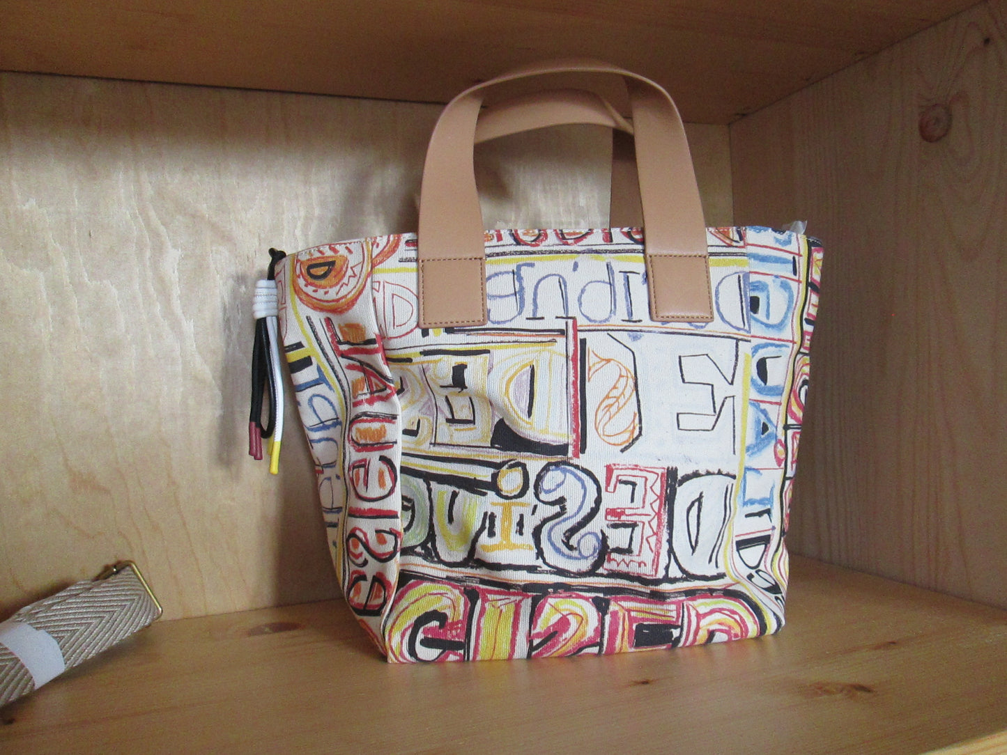 Sac DESIGUAL modèle mickey lettering valdivia 13V11124