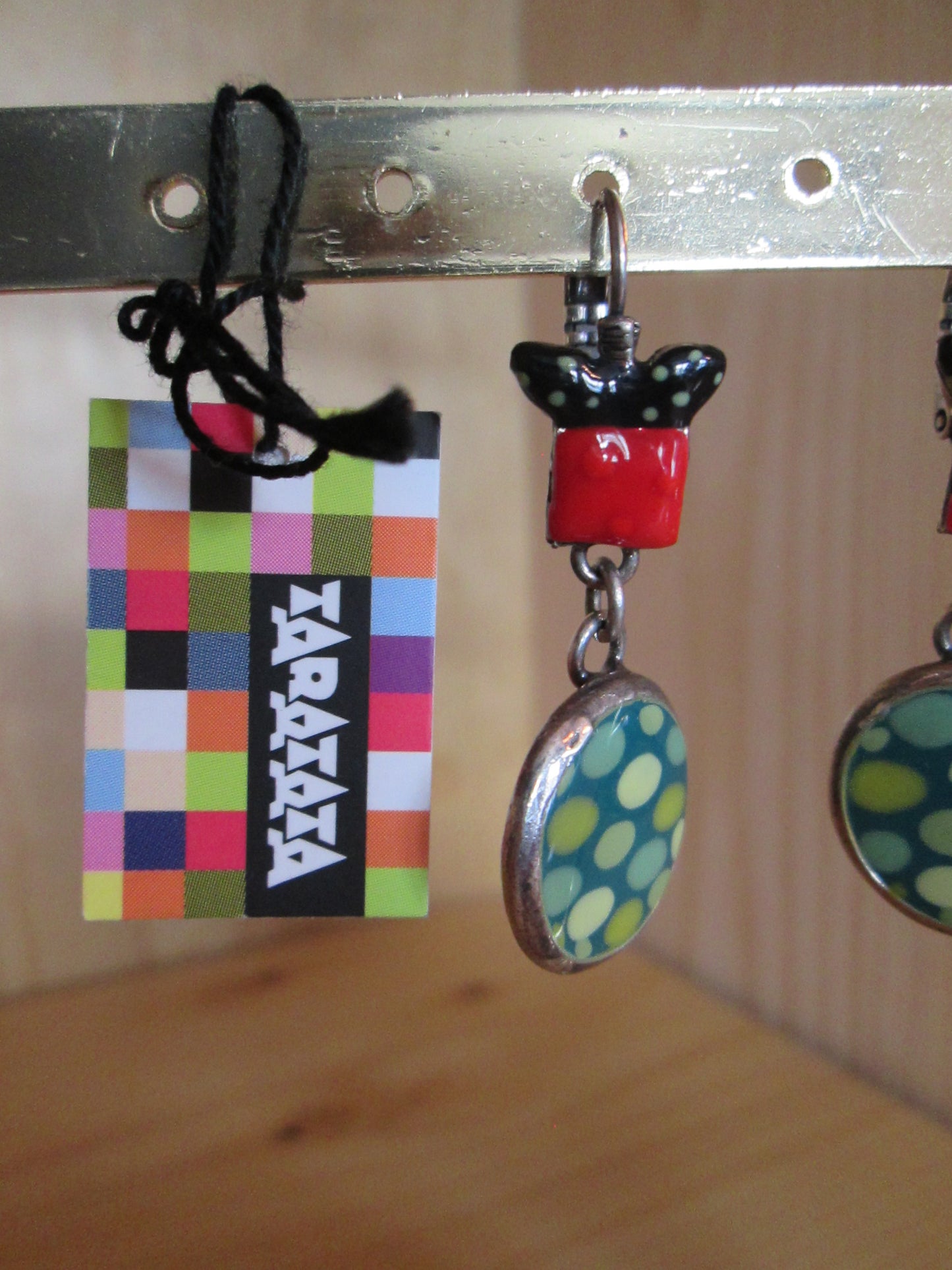 Boucles d’oreilles Taratata modèle : » cadeaux N° 63 »