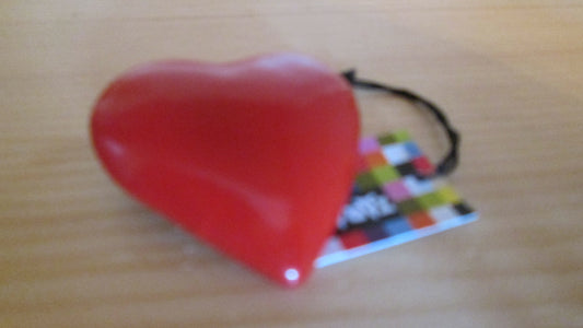 barrette Taratata modèle cœur rouge N° 168