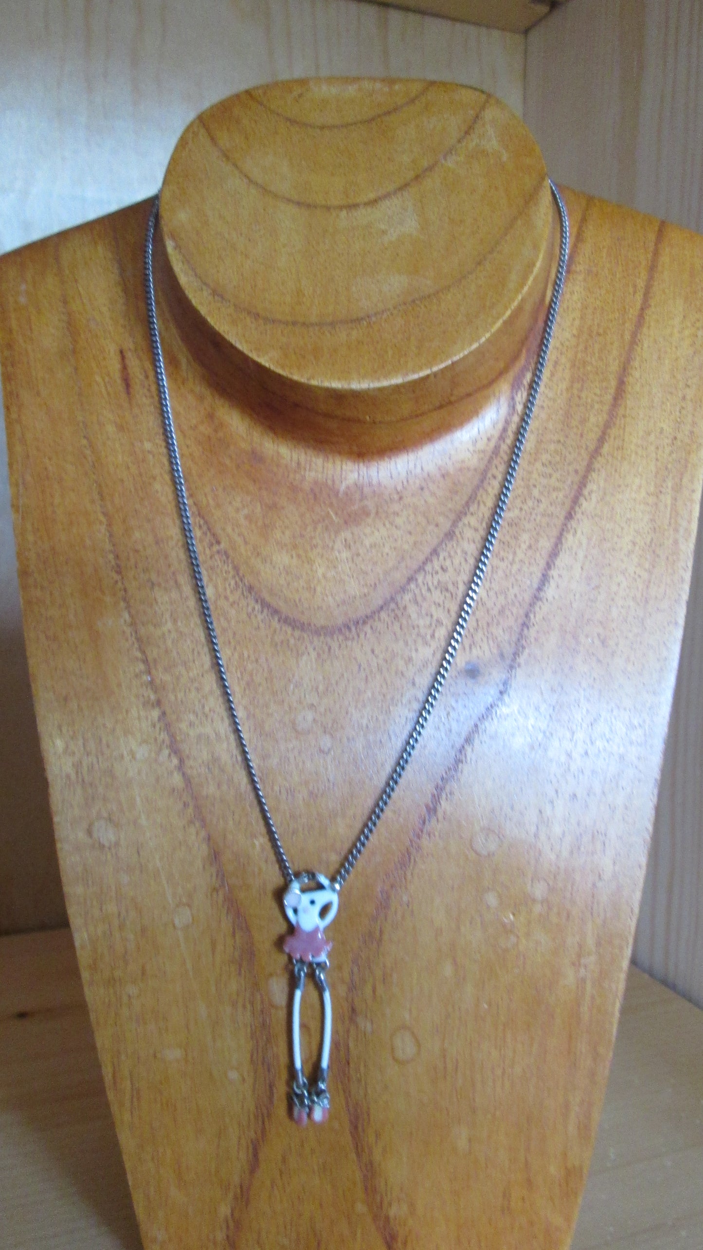 Collier TARATATA modèle souris rose 170T