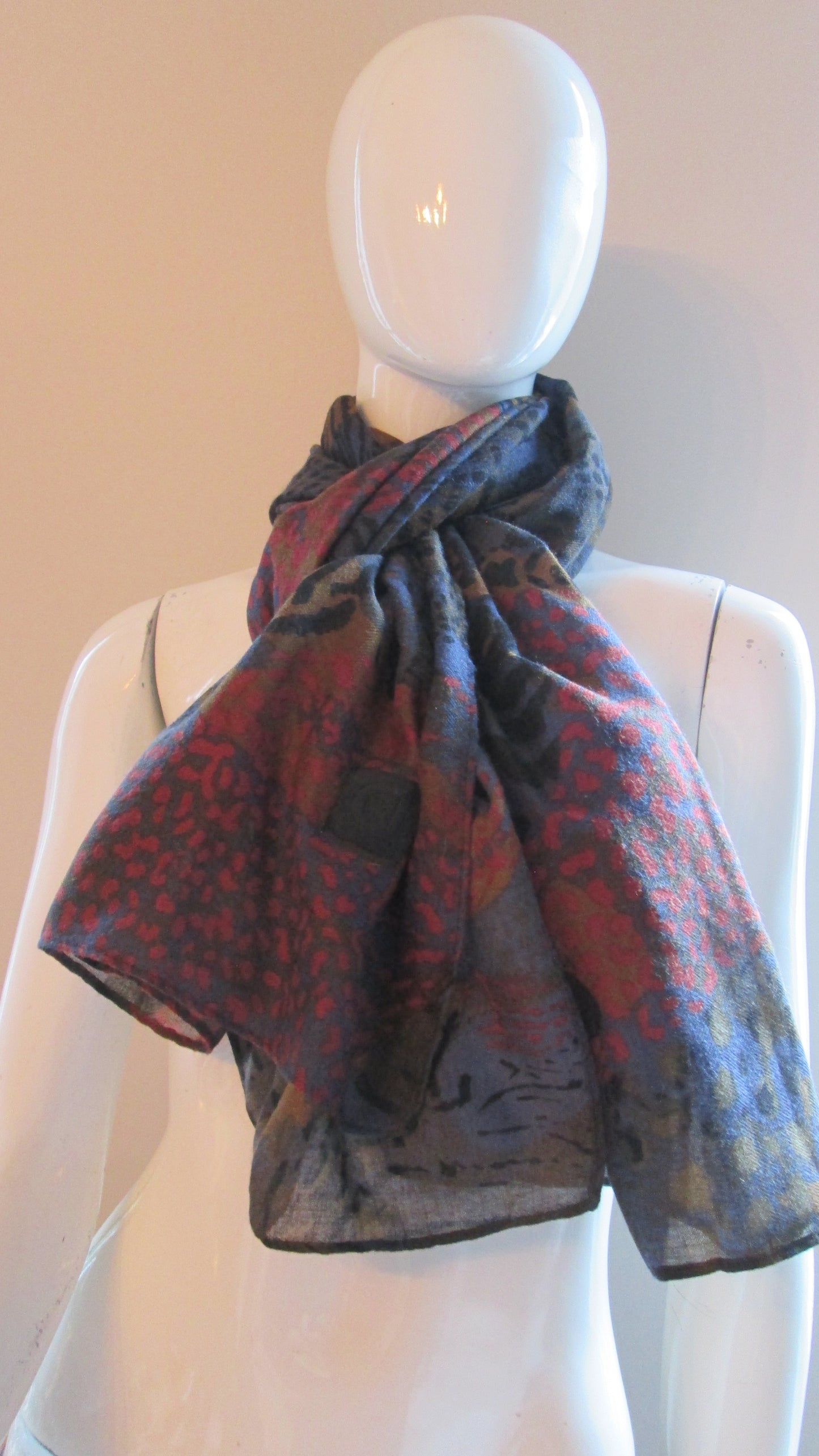 Foulard Desigual modèle 8V1824