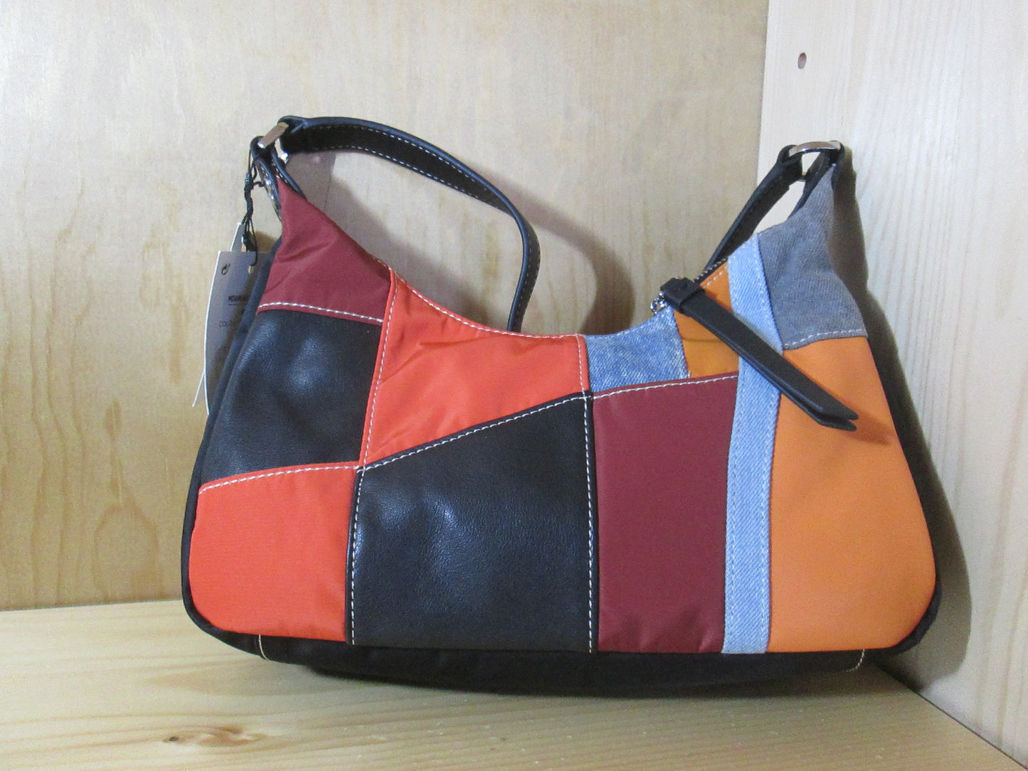 Sac DESIGUAL modèle patchwork à textures 20V1125
