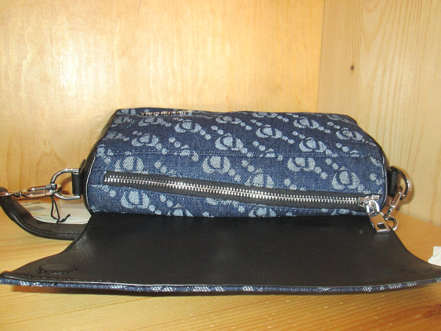 Sac desigual modèle arçon Phuket micro long 63V1325