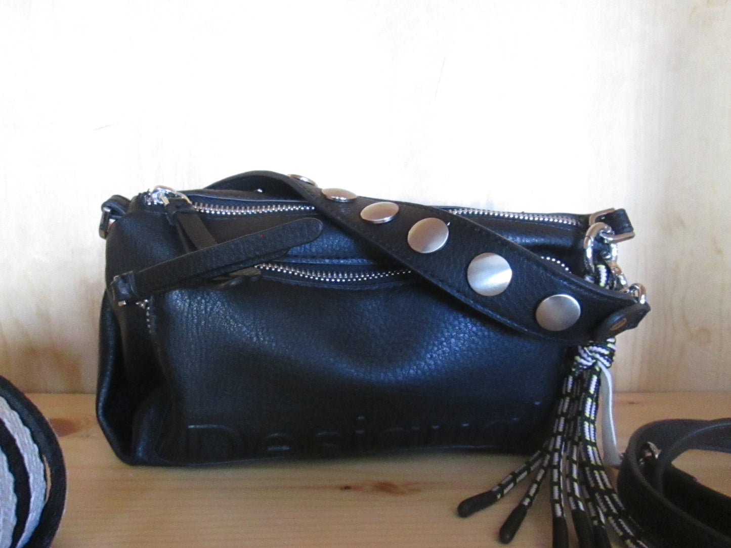 Sac DESIGUAL MODÈLE HALF LOGO URUS 80V1325