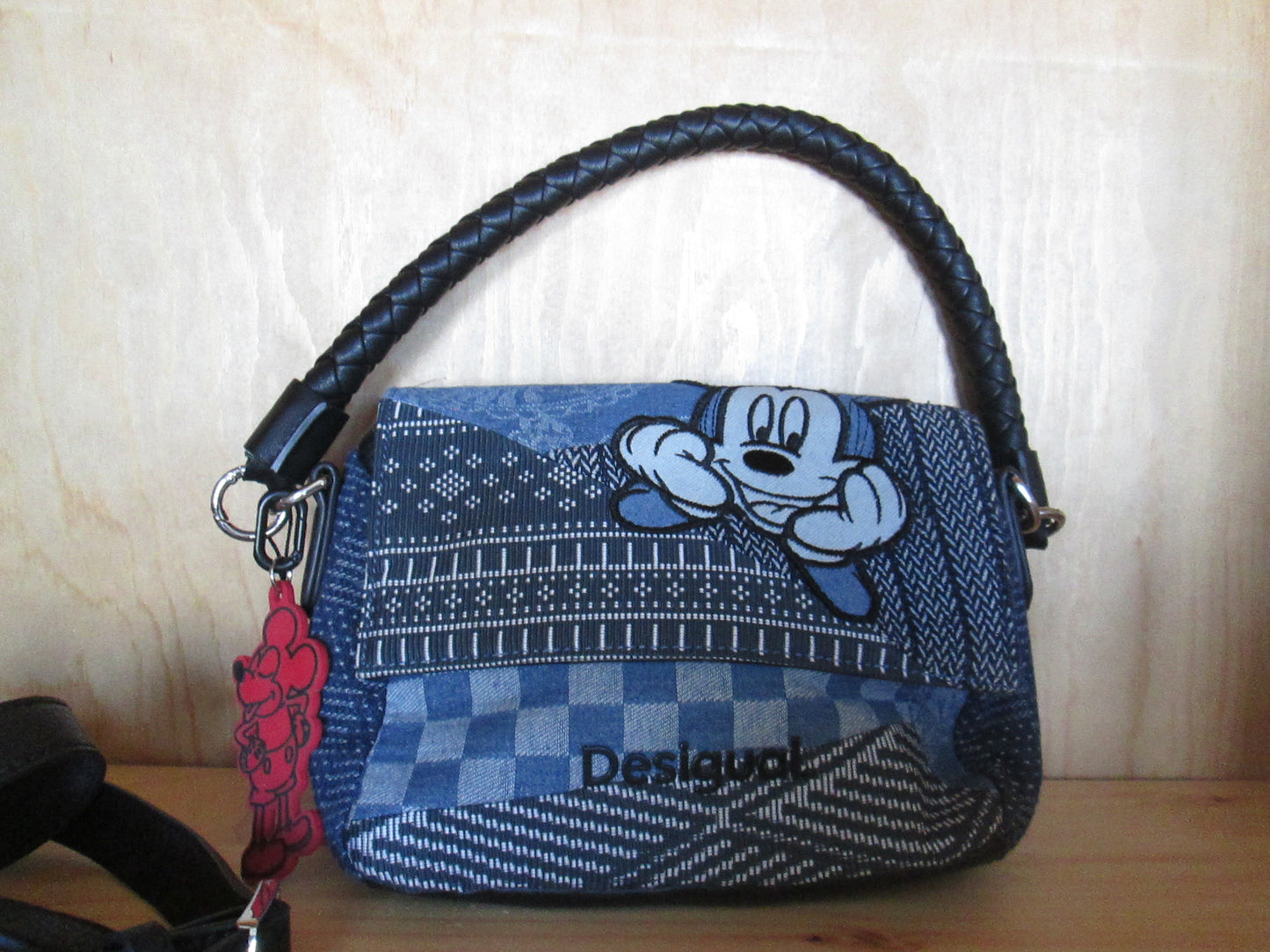 Sac Desigual modèle mickey 78V1325