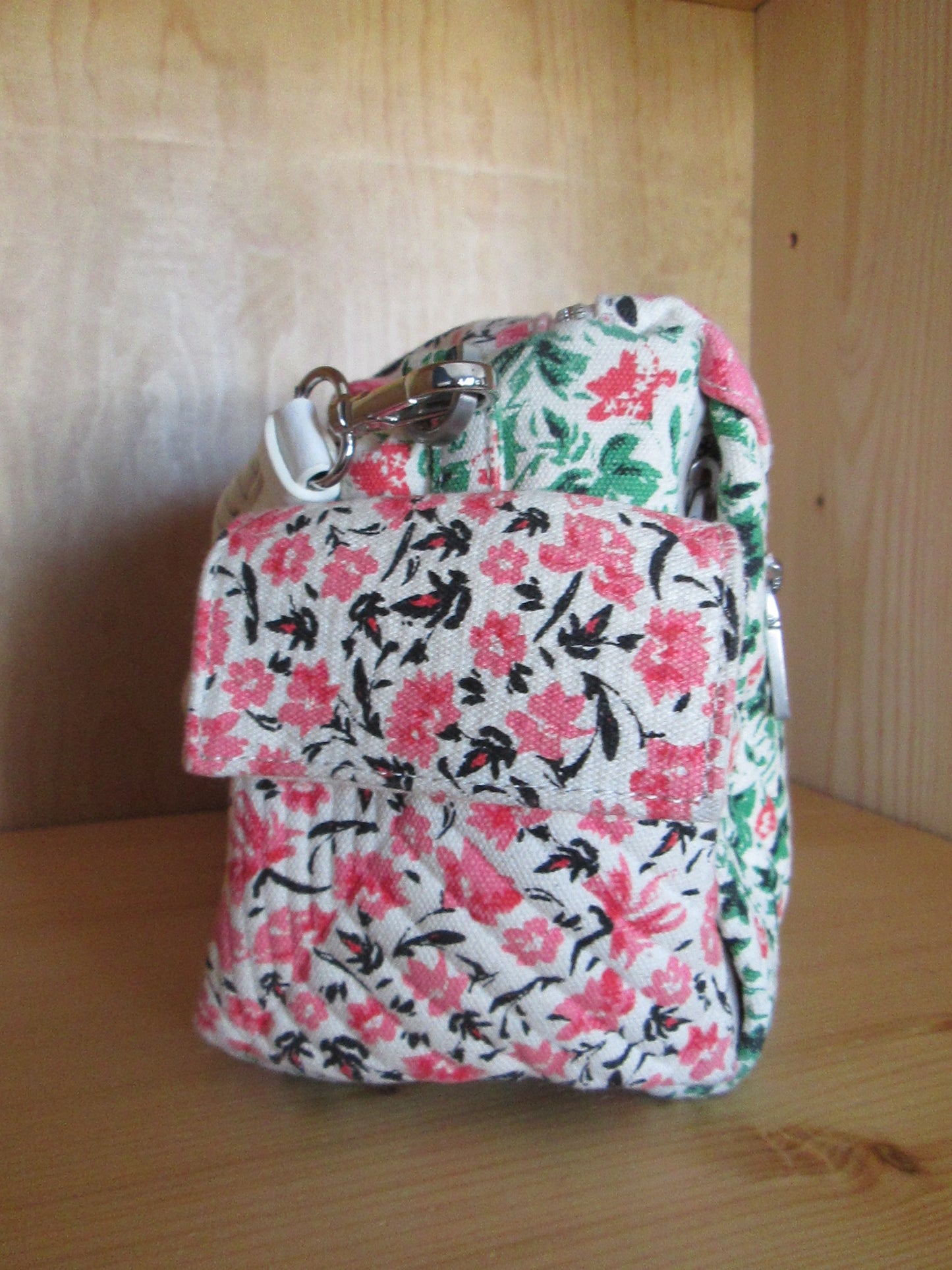 Sac DESIGUAL modèle toile à fleurs 82V1325