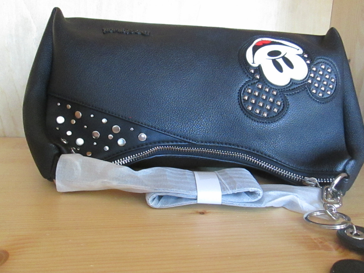 Sac DESIGUAL modèle mickey 33V1625