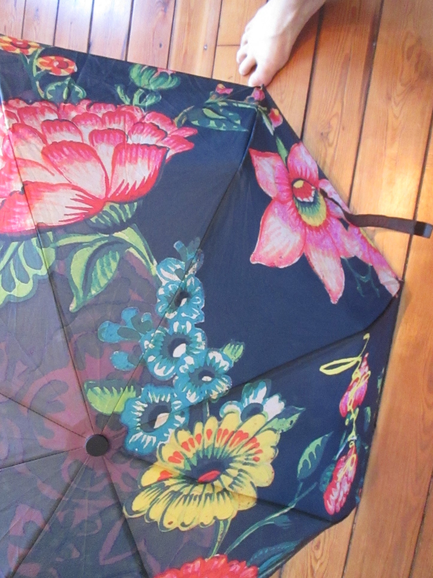 Parapluie DESIGUAL Modèle 4V1625