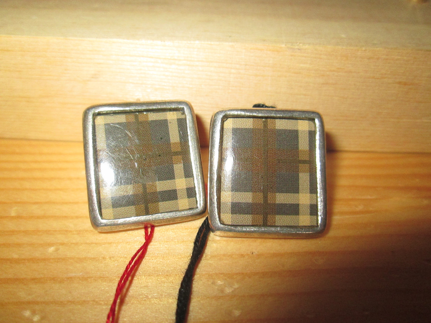 Boucles d’Oreilles taratata modèle « carrées »