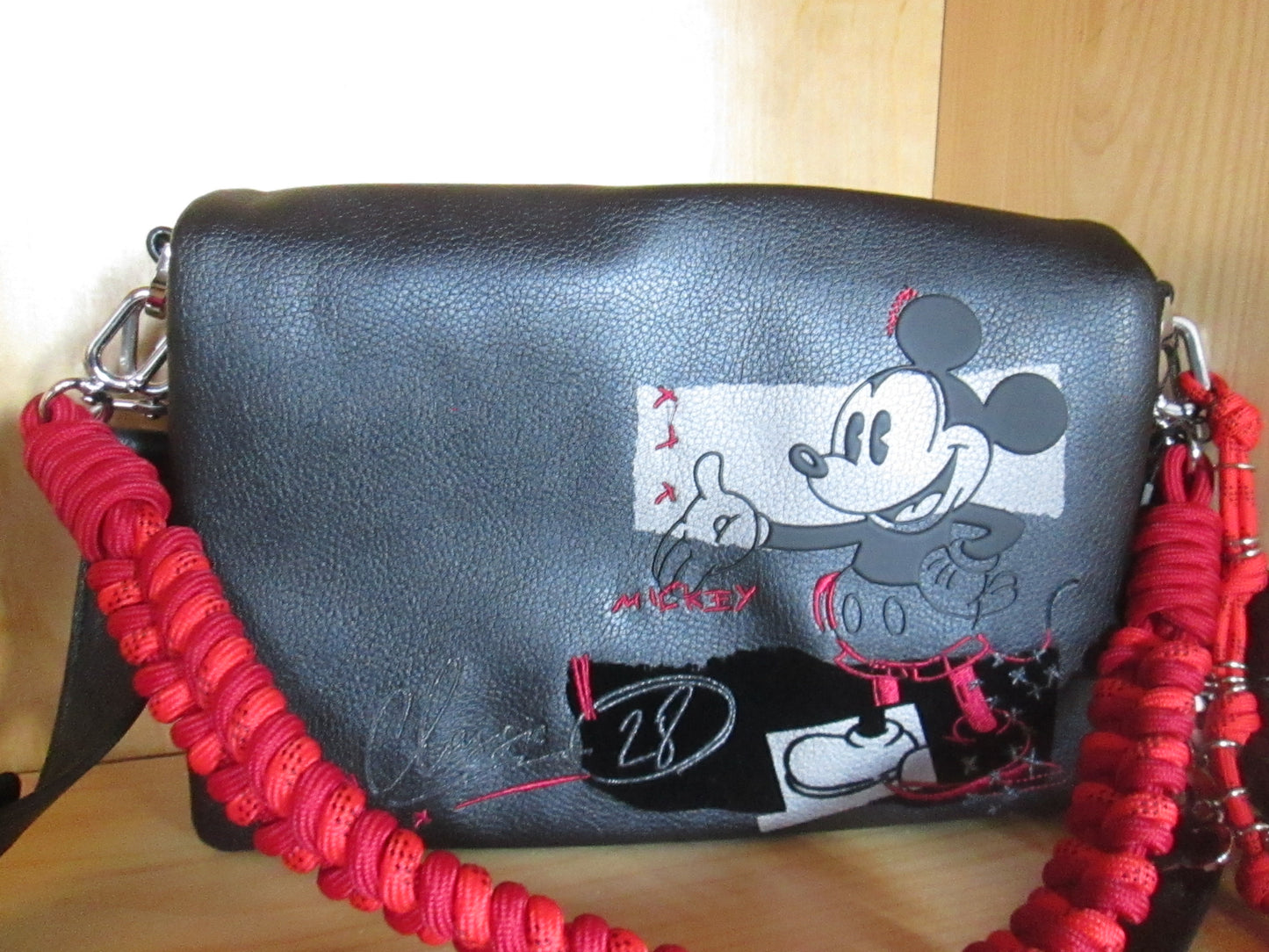 Sac DESIGUAL modèle Mickey 83V1625