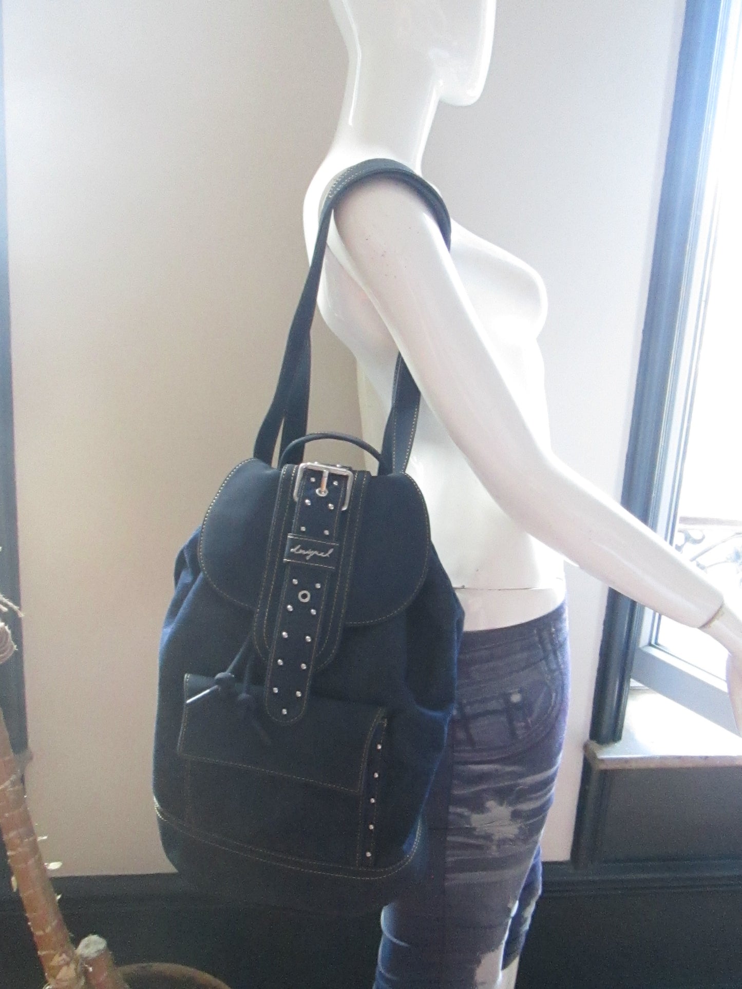 Sac / Sac à dos DESIGUAL modèle Jean 80V1625