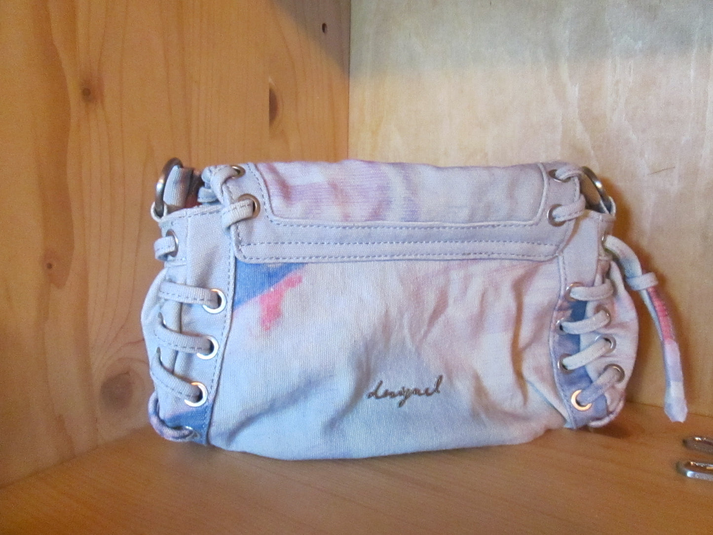 Sac DESIGUAL modèle Graffiti 10V11125