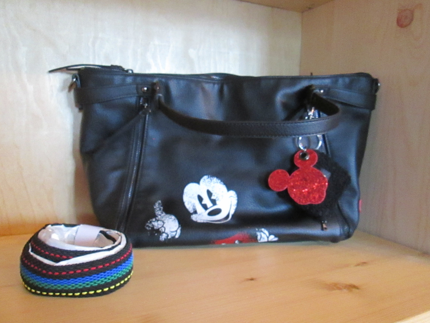 Sac DESIGUAL modèle mickey 53V11023