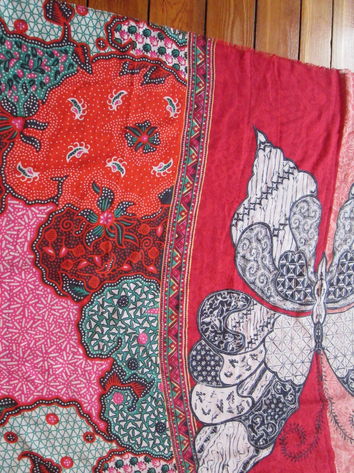 Foulard modèle butterfly  6V1824